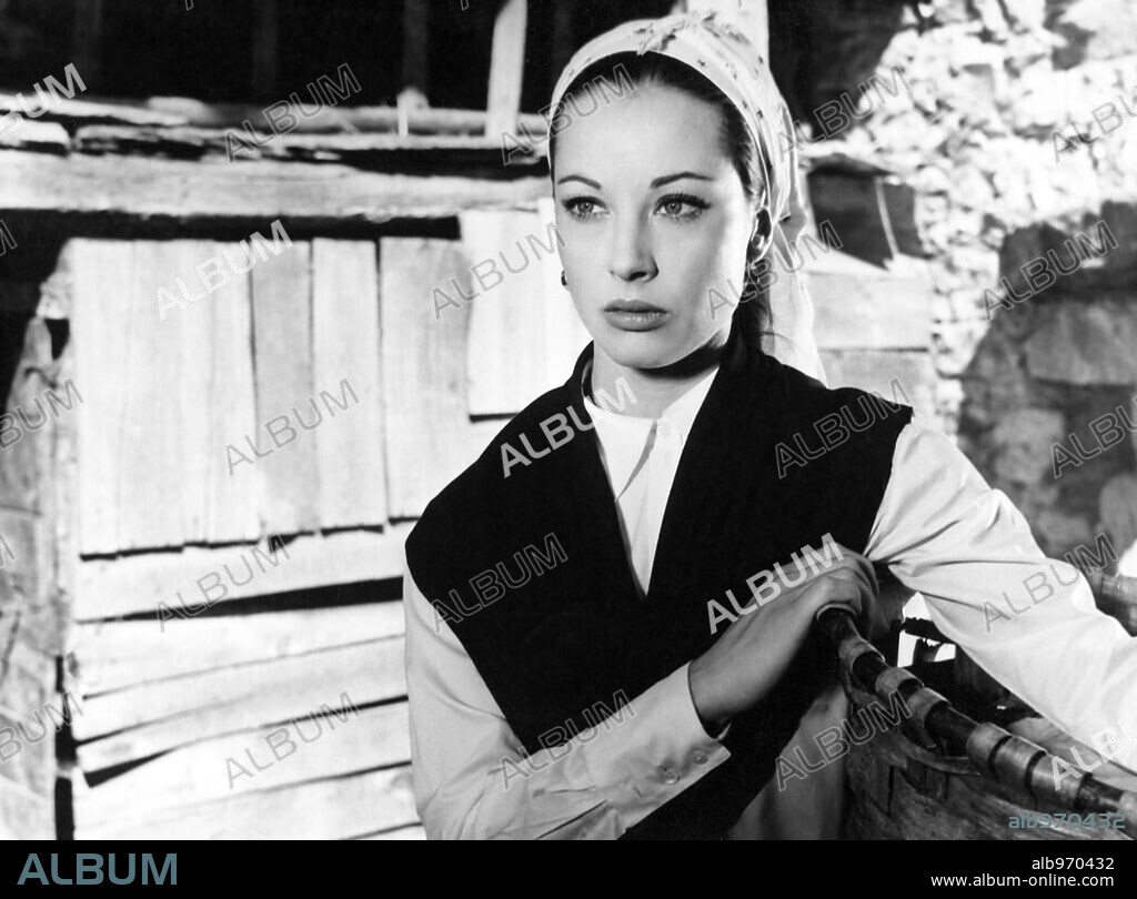 LA MONTAÑA REBELDE, 1971, directed by RAMON TORRADO.