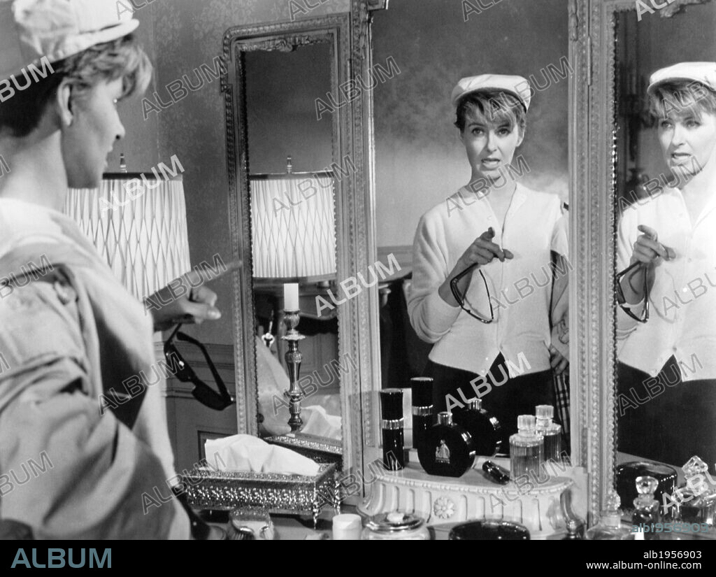 JOANNE WOODWARD in A NEW KIND OF LOVE, 1963, directed by MELVILLE SHAVELSON. Copyright PARAMOUNT PICTURES.