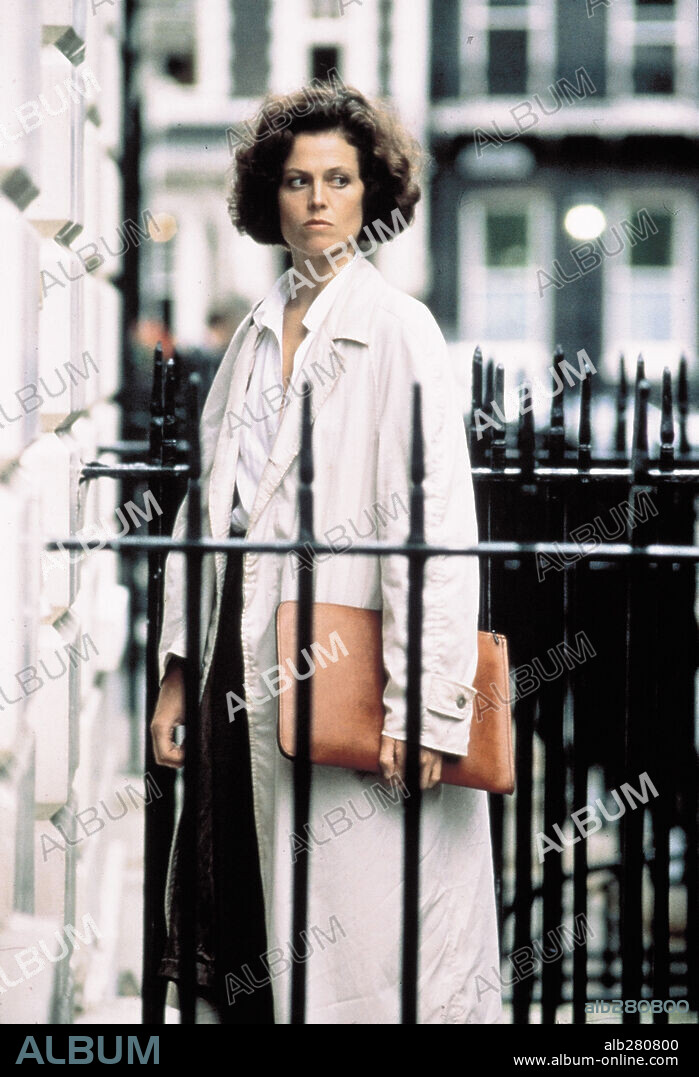 SIGOURNEY WEAVER in HALF MOON STREET, 1986. Copyright RKO/SHOWTIME/20TH C.FOX.