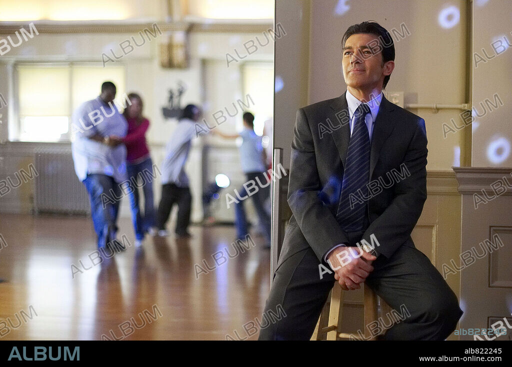 ANTONIO BANDERAS en DÉJATE LLEVAR, 2006 (TAKE THE LEAD), dirigida por LIZ FRIEDLANDER. Copyright NEW LINE CINEMA / HAYES, KERRY.