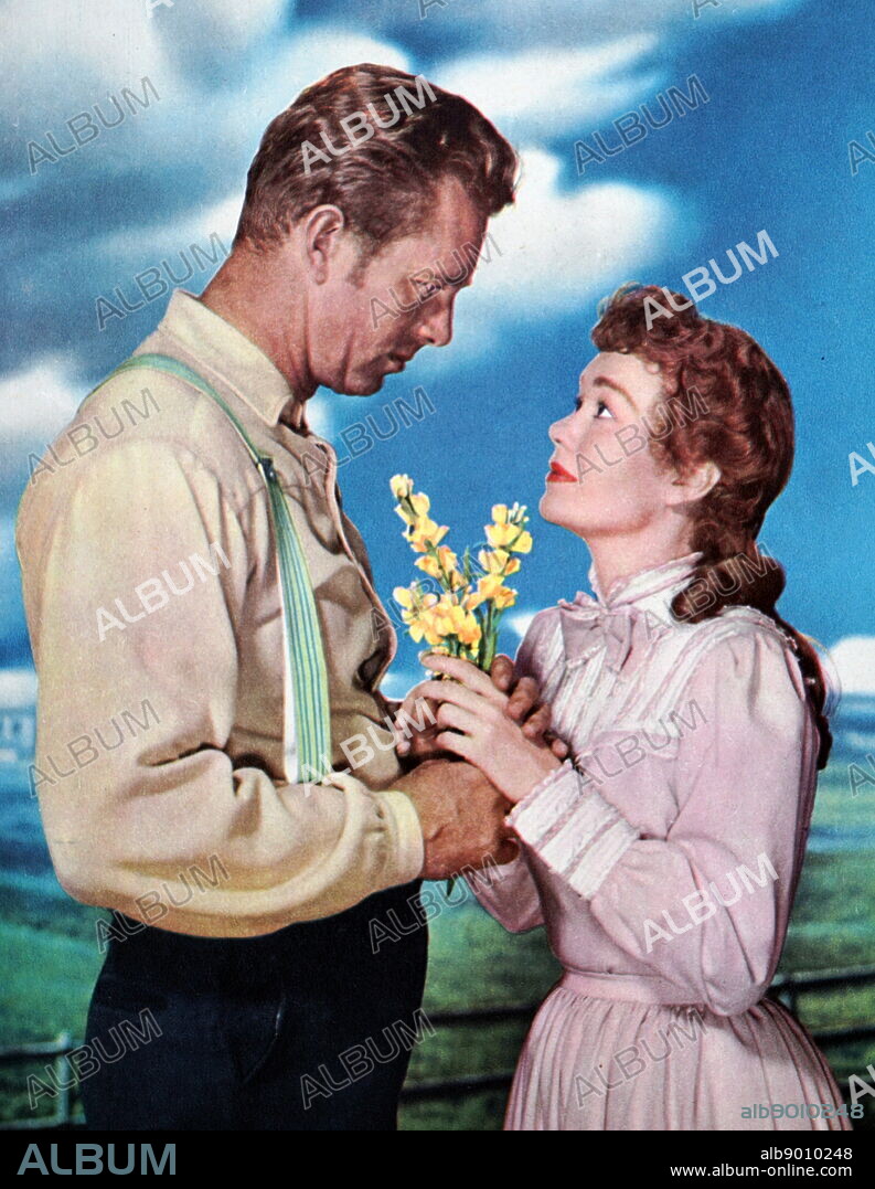 Film still of Sterling Hayden (1916-1986) and Jane Wyman (1917-2007) from 'So Big'.