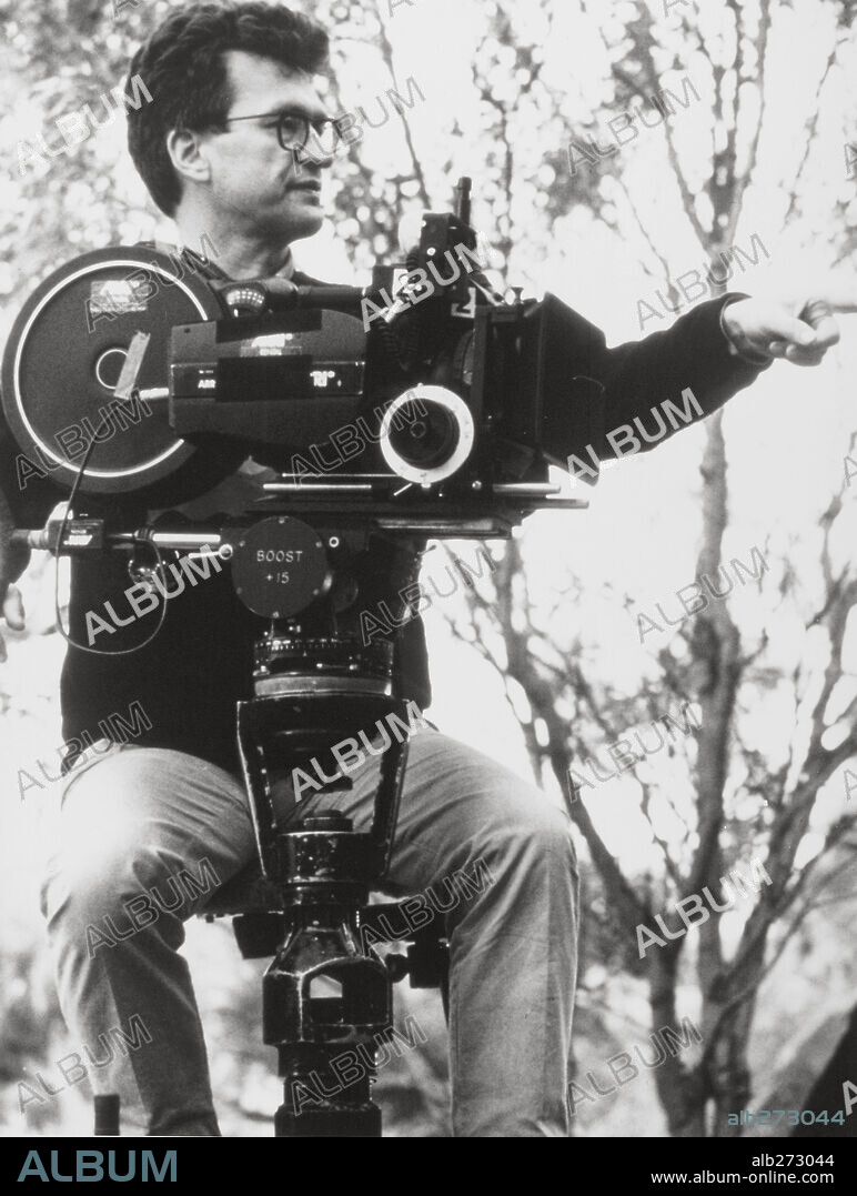 WIM WENDERS in UNTIL THE END OF THE WORLD, 1991 (BIS ANS ENDE DER WELT), directed by WIM WENDERS.