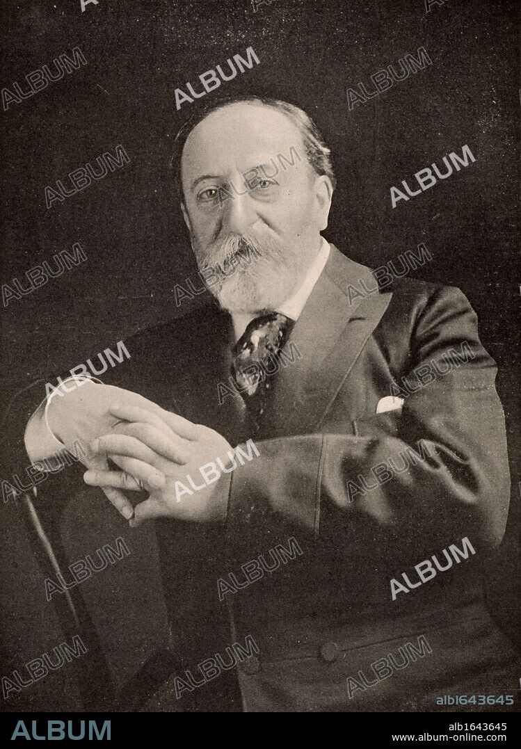 Camille SAINT SAENS, his biography. The works of Camille SAINT