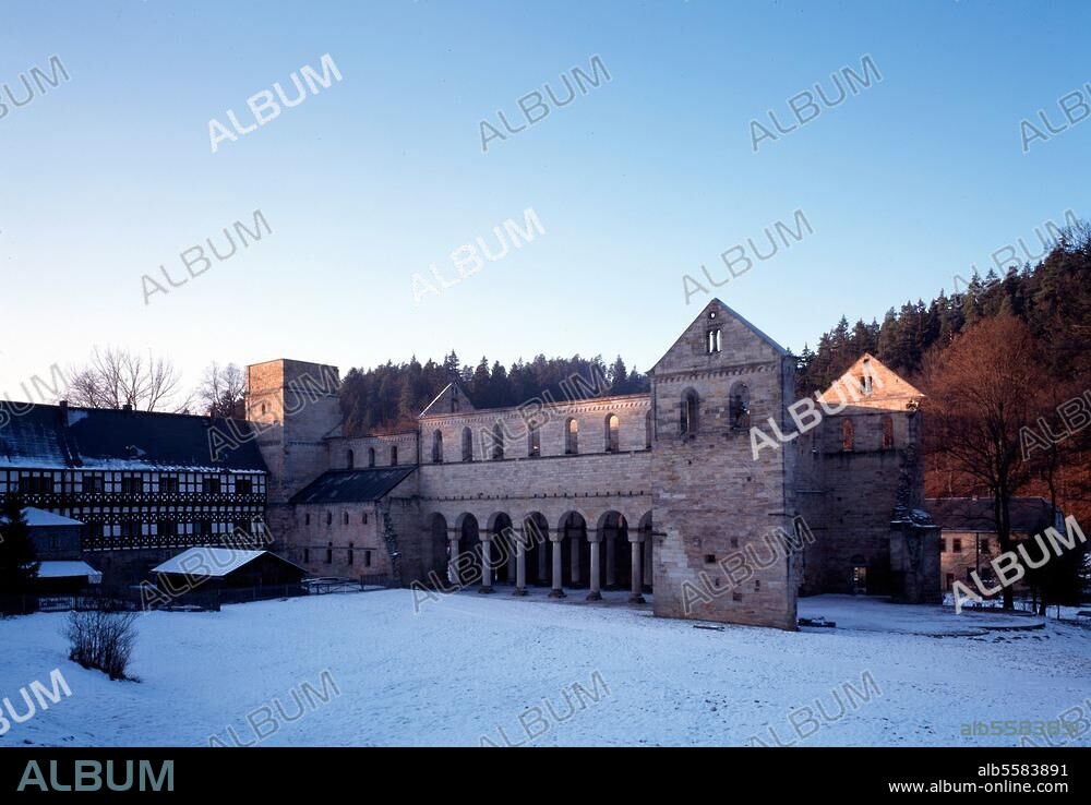 Paulinzella, Klosterruine / Blick von Südosten © Florian Monheim Format / Filmsize: 6 × 9 cm.