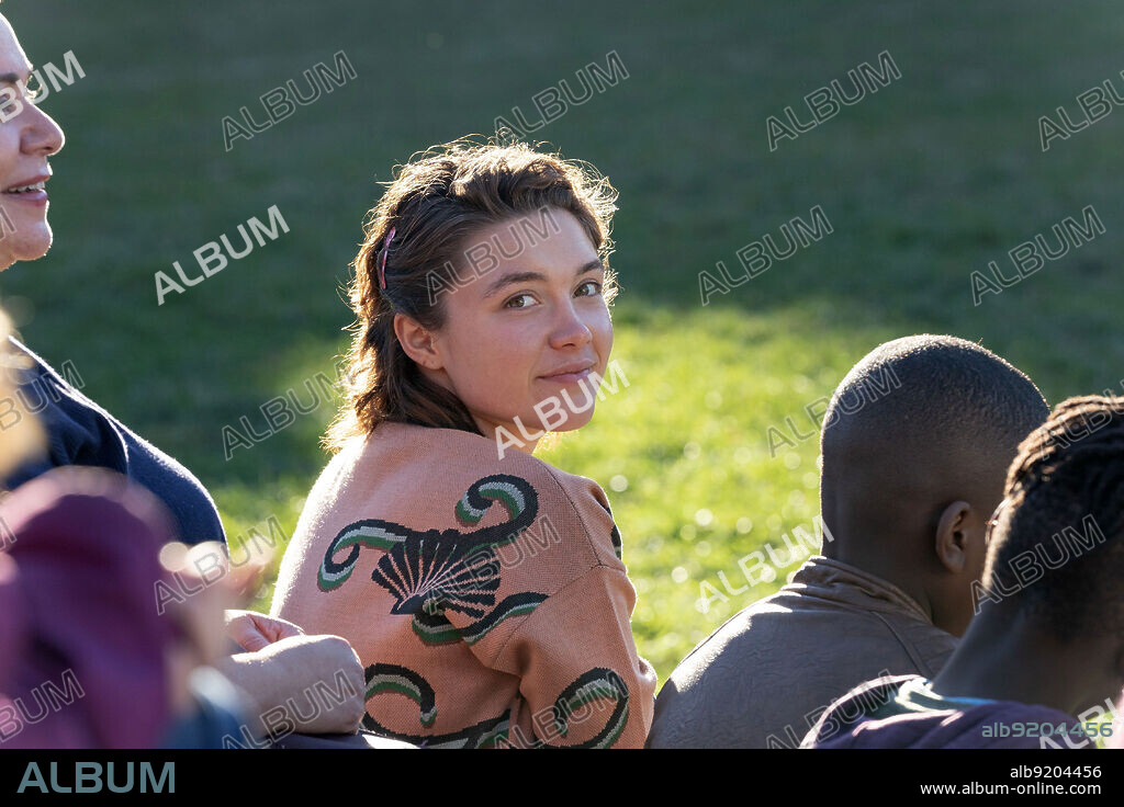 FLORENCE PUGH in A GOOD PERSON, 2023, directed by ZACH BRAFF. Copyright Killer Films / Metro-Goldwyn-Mayer (MGM).