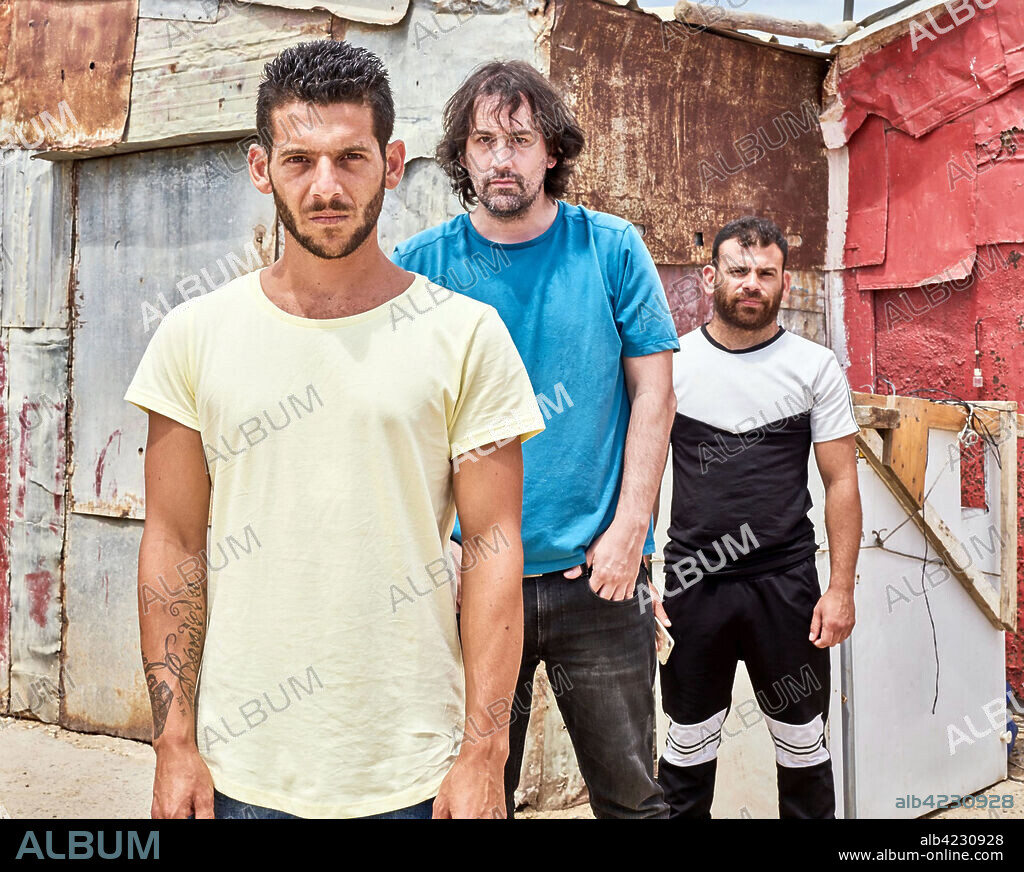 FRANCISCO JOSE GOMEZ ROMERO, ISAKI LACUESTA y ISRAEL GOMEZ ROMERO en ENTRE DOS AGUAS, 2018, dirigida por ISAKI LACUESTA. Copyright La Termita Films / B-Team Pictures / All Go Movies.