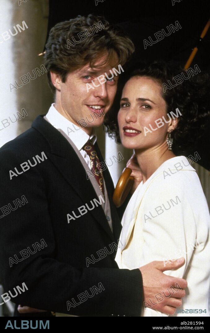 ANDIE MacDOWELL y HUGH GRANT en CUATRO BODAS Y UN FUNERAL, 1994 (FOUR WEDDINGS AND A FUNERAL), dirigida por MIKE NEWELL. Copyright GRAMERCY PICTURES.