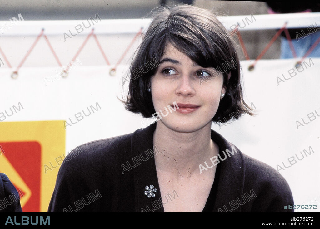 IRENE JACOB.