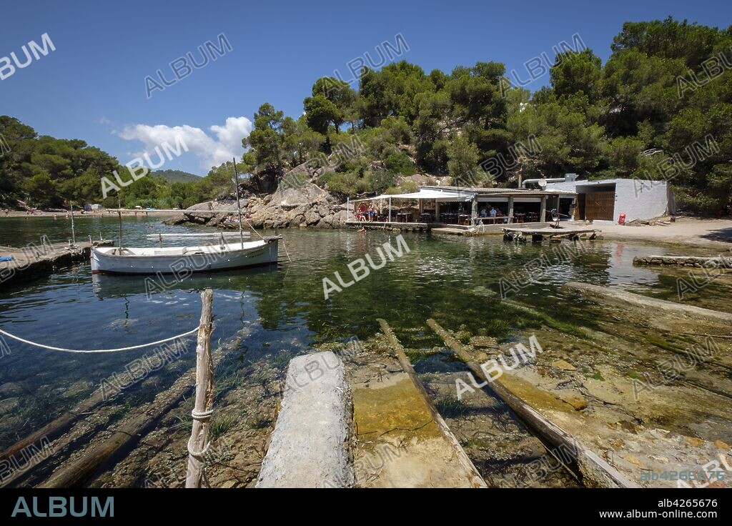 restaurante El bigotes, Cala Mastella, Sant Carles, Municipio Santa Eulària des Riu, Ibiza, balearic islands, Spain.