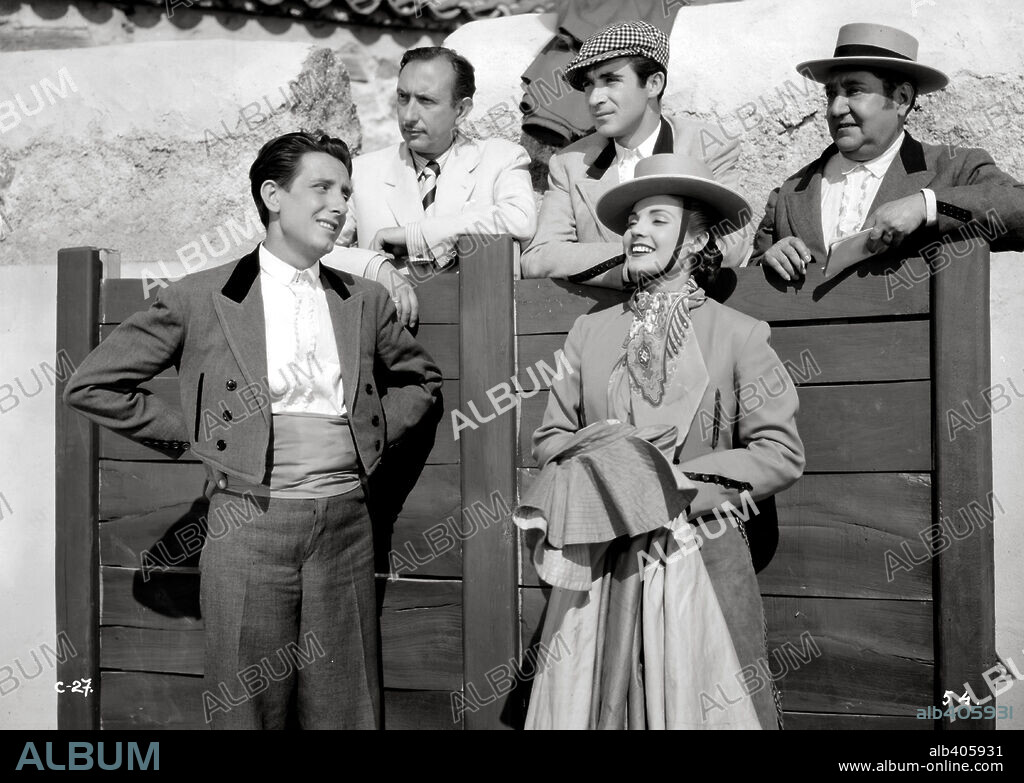SISTER SAN SULPICIO, 1952 (HERMANA SAN SUPLICIO), directed by LUIS LUCIA. Copyright BENITO PEROJO-C.E.A.