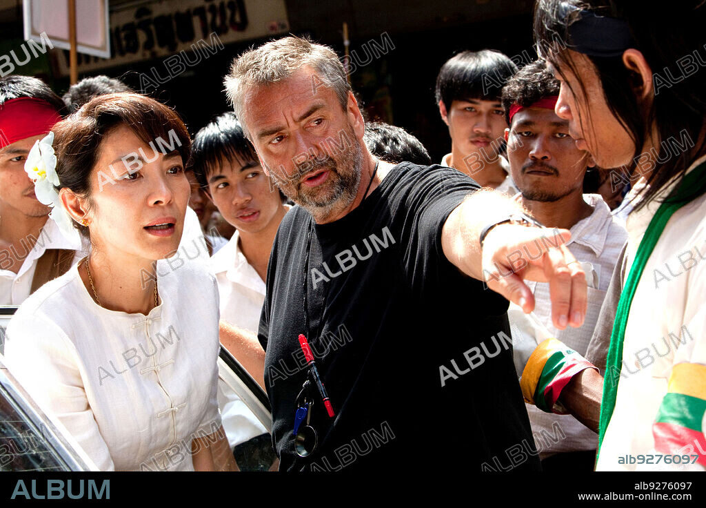 LUC BESSON et MICHELLE YEOH dans THE LADY, 2011, réalisé par LUC BESSON. Copyright EUROPA CORP.