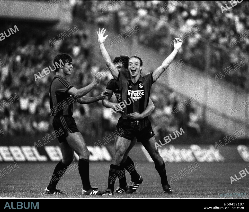 Frankfurt 1983-08-12 . Janne Svensson, Eintracht Frankfurt, vid sin debutmatch mot Borussia Dortmund där han gjorde ett av målen. Foto: Torbjörn Andersson / EXP / TT / Kod 4 . ** AFTONBLADET OUT **.