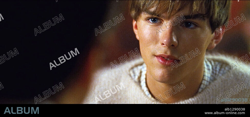 NICHOLAS HOULT in A SINGLE MAN, 2009, directed by TOM FORD. Copyright ARTINA FILMS/DEPTH OF FIELD/FADE TO BLACK PRODUCTIONS.