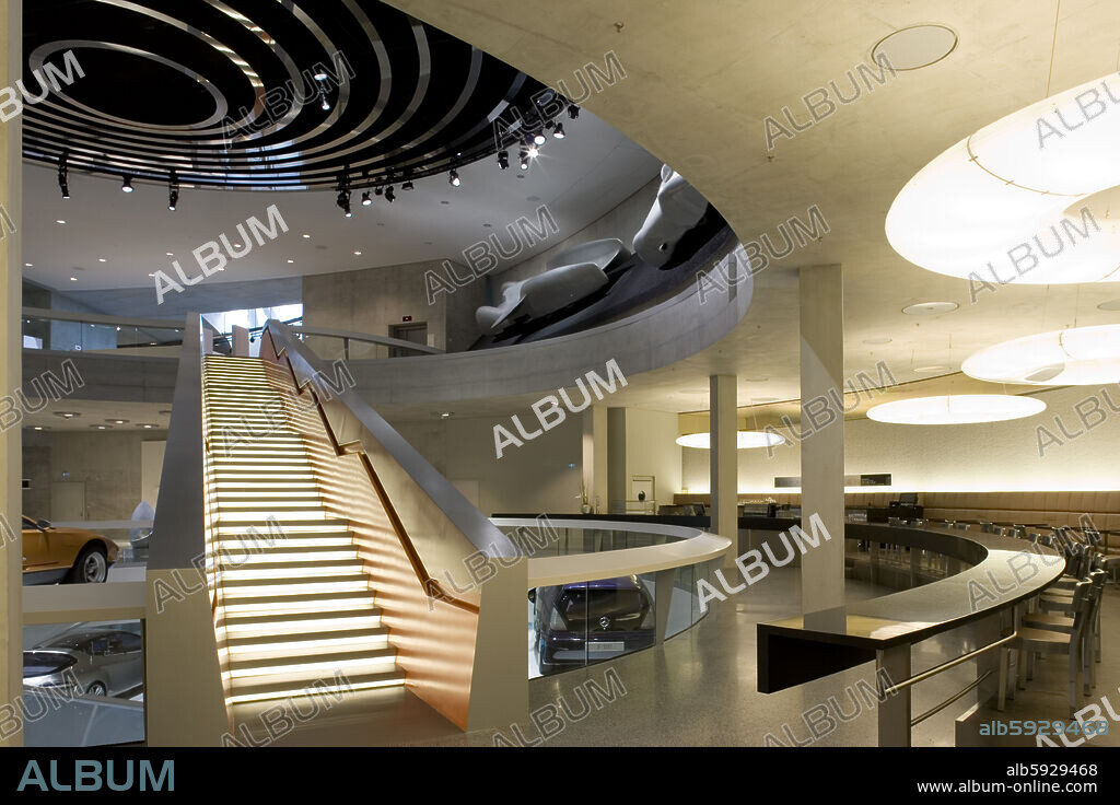 MERCEDES MUSEUM Cafe in the 'Facination of tecnology' gallery.