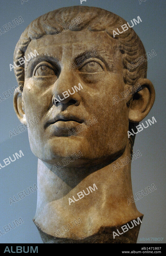 Constantine I, The Great (272-337). Roman Emperor. Marble portrait head. Ca. 325-370. Late Imperial. Constantinian period. Metropolitan Museum of Art. New York. United States.