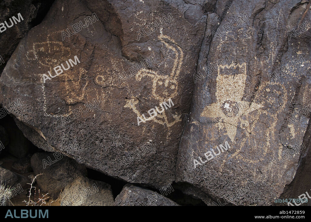 ARTE PREHISTORICO. ESTADOS UNIDOS. MONUMENTO NACIONAL DE PETROGLIFOS. Conjunto de petroglifos realizados por pueblos indios americanos y, algunos de ellos, por colonizadores. Cañón Boca Negra. Cercanías de Albuquerque. Estado de Nuevo México.