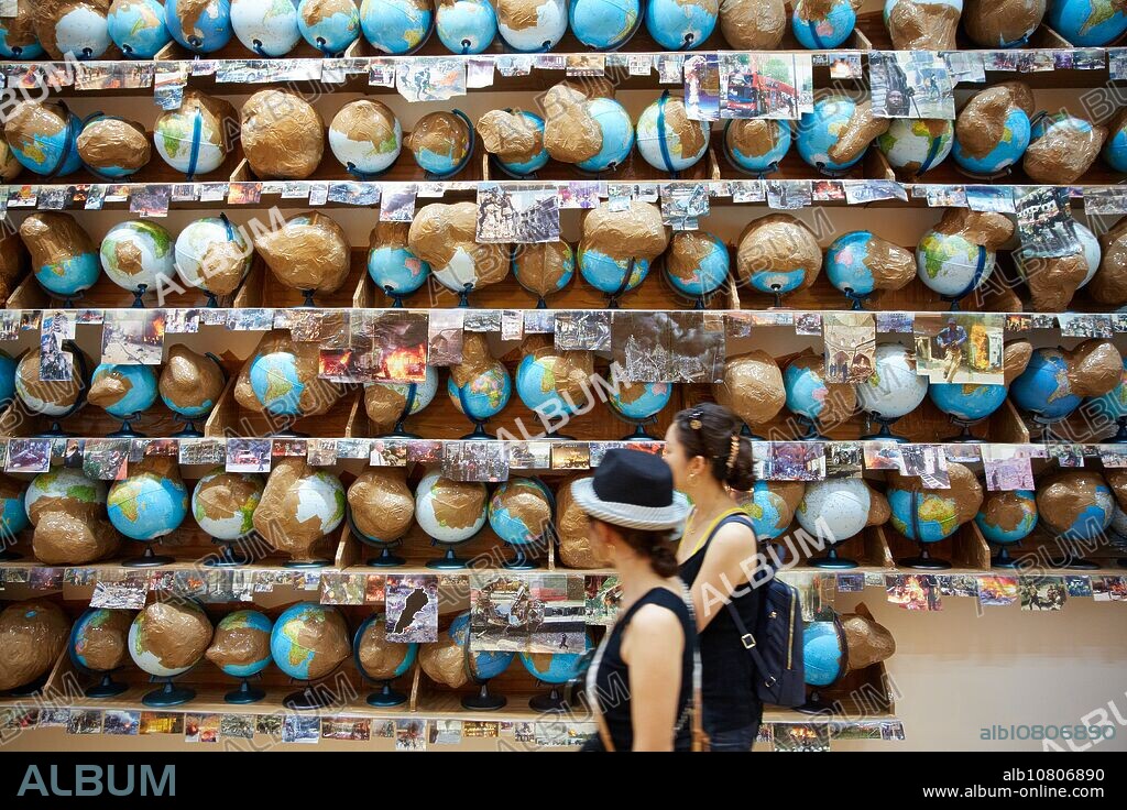 Outgrowth, 2005. Thomas Hirschhorn. Centre George Pompidou. Musee National d'Art Moderne. Paris. France.