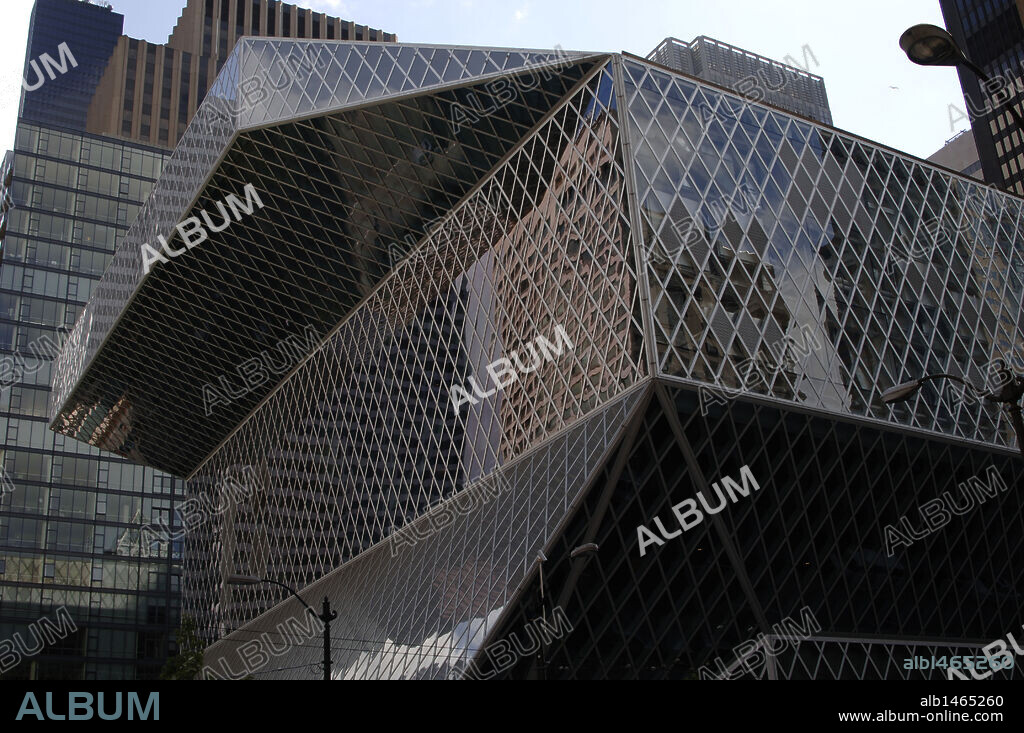 BIBLIOTECA CENTRAL DE SEATTLE. Diseñada en 1999 por el arquitecto holandés Rem Koolhaas (n.1944). Inaugurada en 2004. Exterior. Estado de Washington. Estados Unidos.