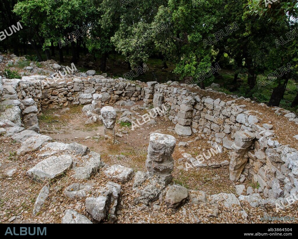 POBLADO PREHISTORICO DE SES PAISSES EN ARTA (MALLORCA).