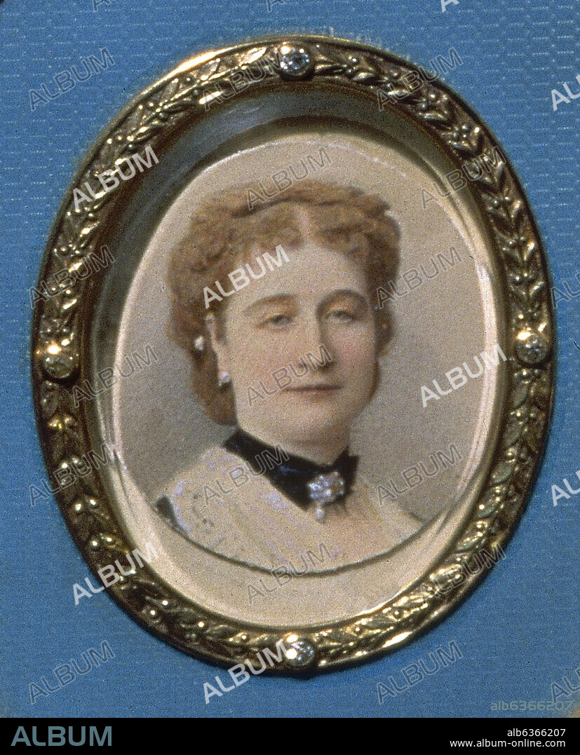 RETRATO DE EUGENIA DE MONTIJO, CONDESA DE TEBA, EMPERATRIZ CONSORTE DE FRANCIA COMO ESPOSA DE NAPOLEON III, CONJ. 145578.