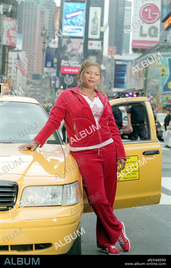 QUEEN LATIFAH en TAXI, DERRAPE TOTAL, 2004 (TAXI), dirigida por TIM STORY. Copyright 20TH CENTURY FOX.