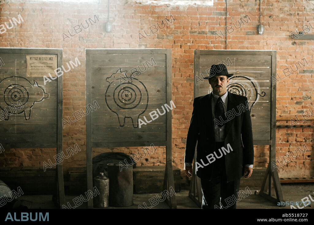 MICHAL ZURAWSKI in THE KING OF WARSAW, 2020 (KROL), directed by JAN P. MATUSZYNSKI. Copyright Canal+ Polska / Aurum Film.