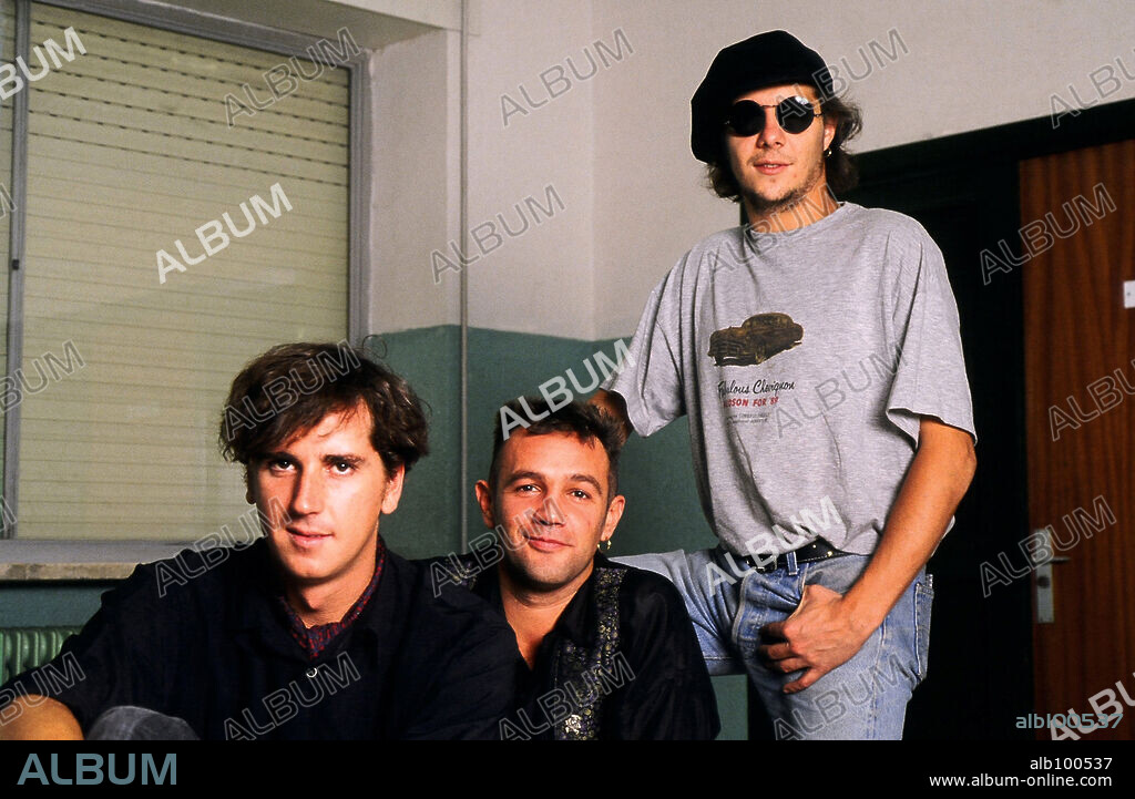 La Union, el grupo musical español creado a finales de 1982 por tres estudiantes de Publicidad: Rafa Sánchez, Mario Martínez y Luis Bolín. (61710037).