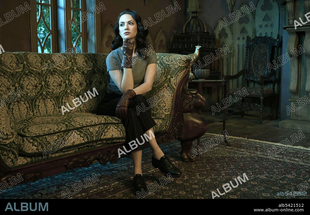 KATE SIEGEL in SPUK IN HILL HOUSE, 2018 (THE HAUNTING OF HILL HOUSE), unter der Regie von MIKE FLANAGAN. Copyright Amblin Television / Paramount Television.