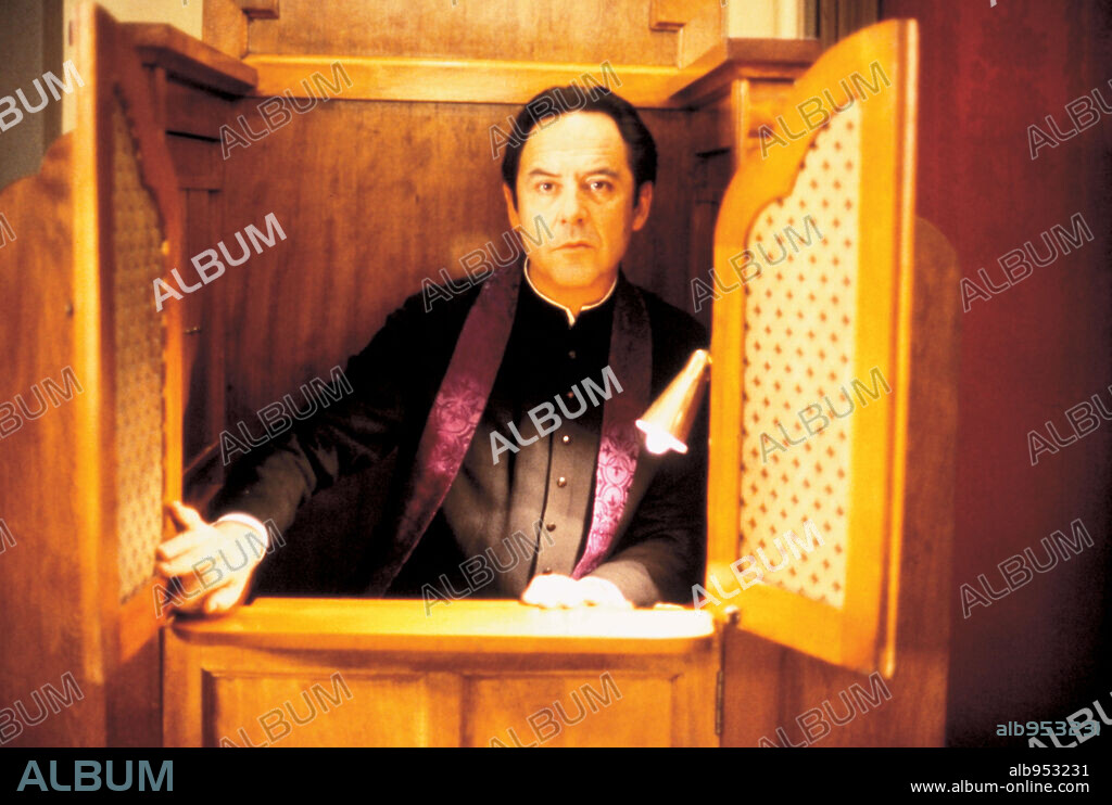 SANTIAGO RAMOS en MEMORIAS DEL ANGEL CAIDO, 1997, dirigida por DAVID ALONSO y FERNANDO CAMARA. Copyright LOTUS FILMS.