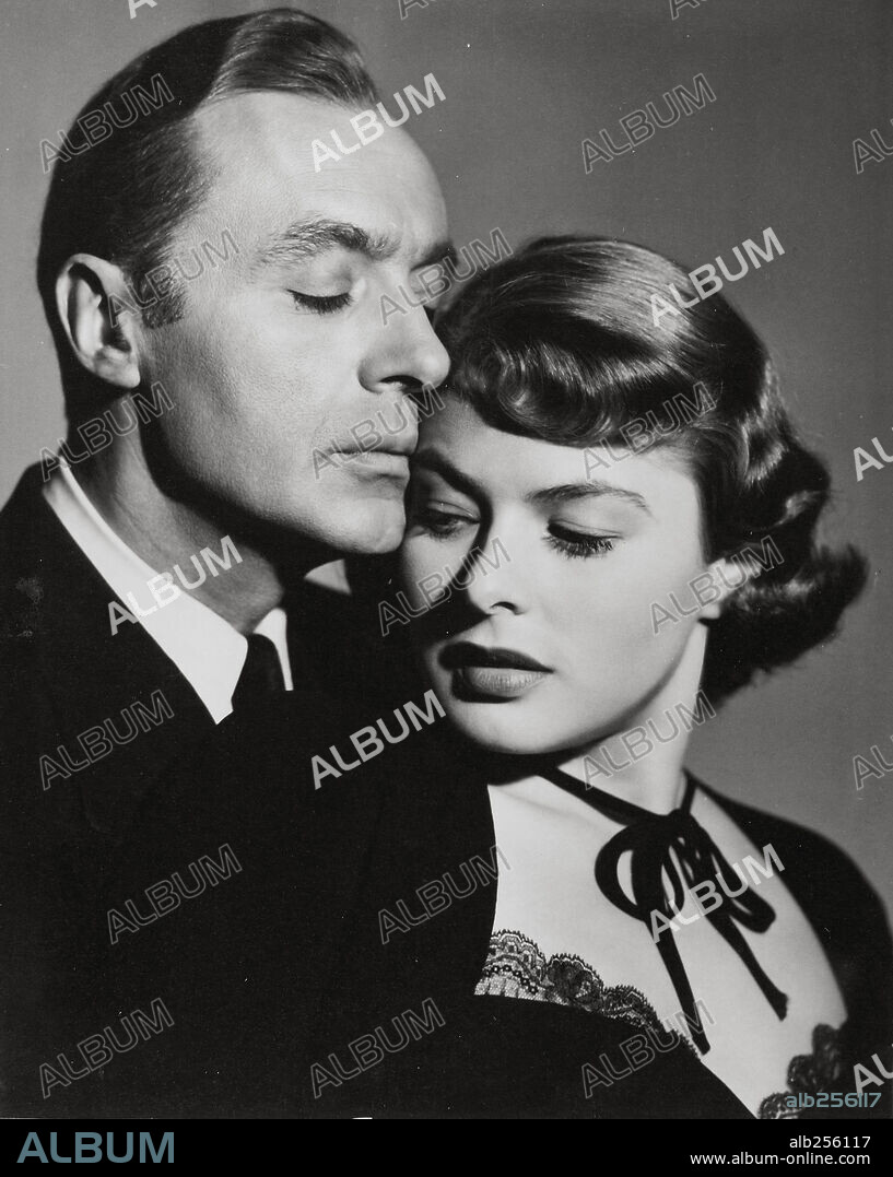 CHARLES BOYER and INGRID BERGMAN in ARCH OF TRIUMPH, 1948, directed by LEWIS MILESTONE. Copyright UNITED ARTISTS.