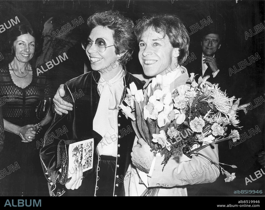 GÖTEBORG 1978-04-28.. Ulf Gadd - balettdansare, koreograf och balettchef på Storan är den förste svensk som fått Carina Ari-medaljen "för danskonstens hedrande". Medaljen överräcktes av prinsessan Christina, det var den tionde medaljen som delats ut. Foto: Kamerareportage / TT / Kod: 2524.