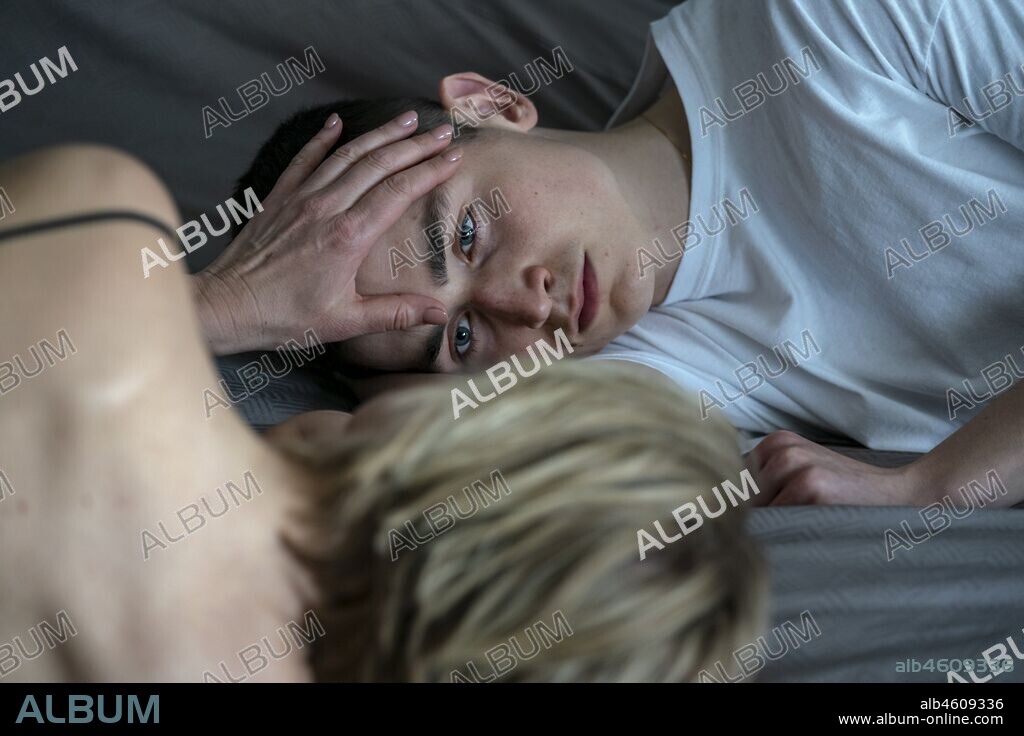 GUSTAV LINDH und TRINE DYRHOLM in KÖNIGIN, 2019 (DRONNINGEN), unter der Regie von MAY EL-TOUKHY. Copyright Nordisk Film / Det Danske Filminstitut / Radio (DR) / SVT.