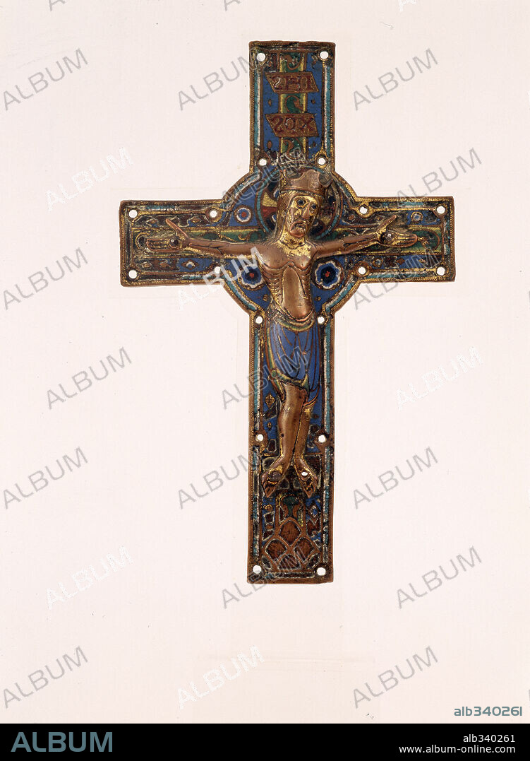 Placa de evangelario. Crucifijo de cobre, campeado, grabado, cincelado, esmaltado y dorado con elementos de fundición. 24x15 cm. Limoges, Francia, mediados s.XIII.