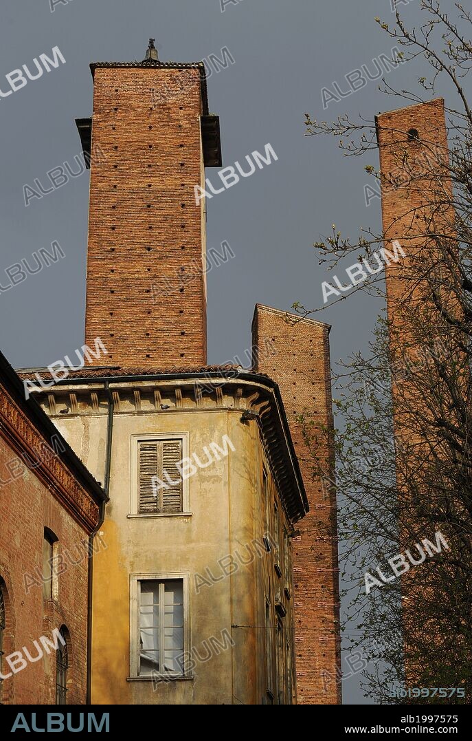 Italy. Pavia. The two medieval towers. Erected between 12th and 13th centuries. Leonardo Da Vinci Square.