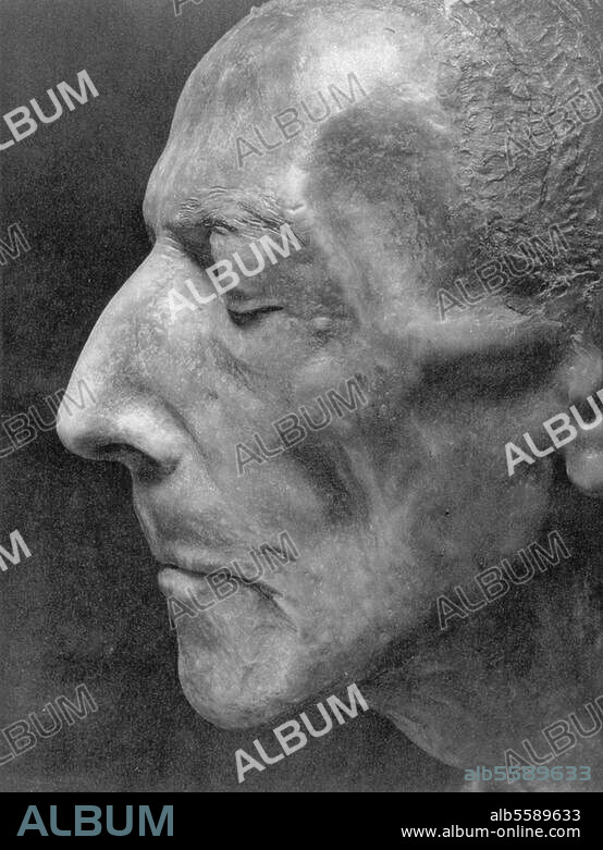 Frederick II (The Great), King of Prussia. 1712-1786, reign: 1740-1786. Death mask with bust of Frederick II, profile, left. Made of Johann Eckstein, Wax, height: 22.5 cm. Formerly Monbijou Palace, Berlin.