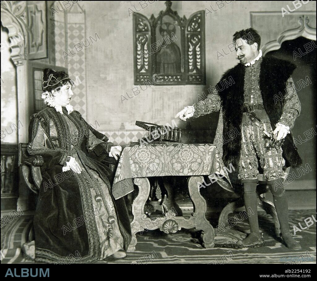 VALERA , JUAN. ESCRITOR ESPAÑOL. CABRA 1824 - 1905. TEATRO." LA VENGANZA DE ATAHUALPA " , REPRESENTADA EN EL TEATRO ESPAÑOL. MADRID 1925.