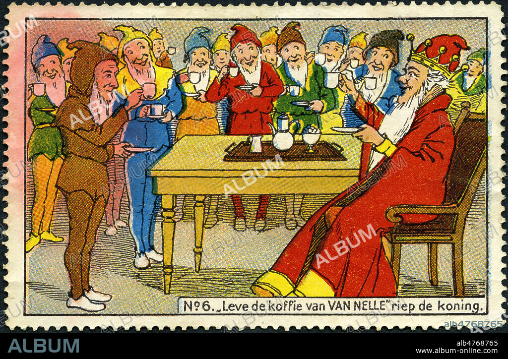 'Leve de koffie van Van Nelle riep de koning'. Vignette publicitaire hollandaise vers 1920 pour du cafe. Illustration anonyme representant des lutins buvant des tasses de cafe devant leur roi. Credit : Collection IM/KHARBINE-TAPABOR.