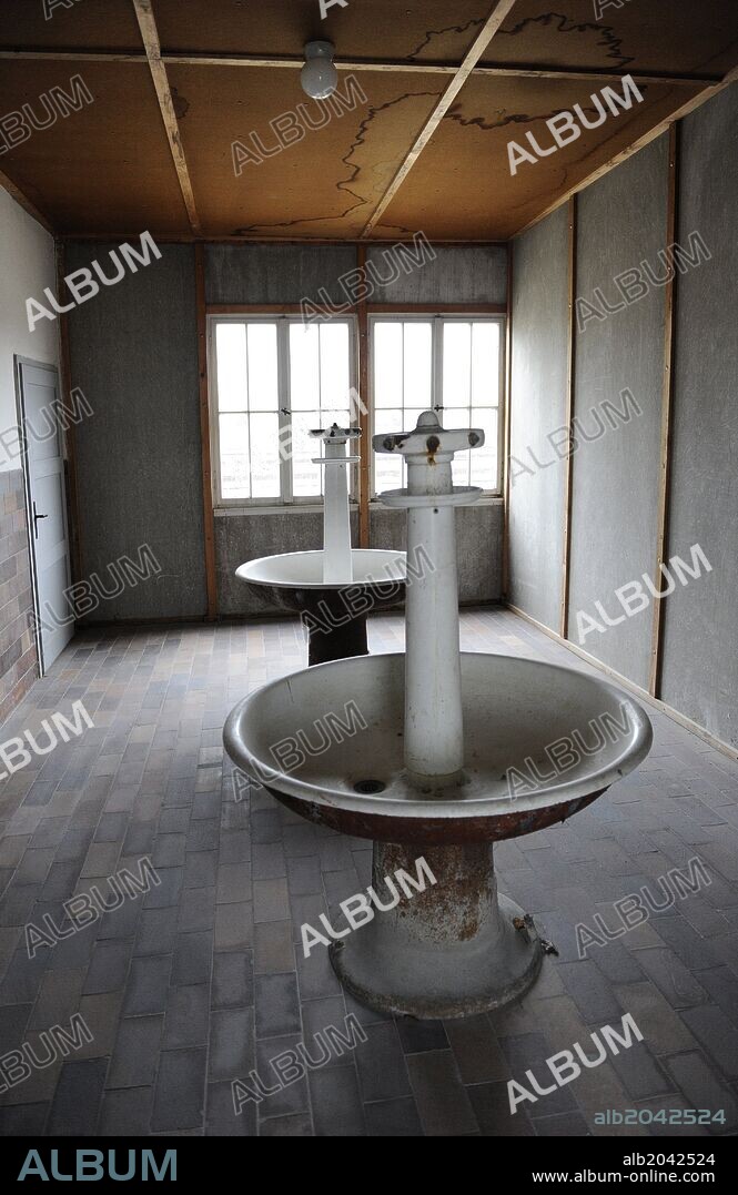 Dachau Concentration Camp. Nazi camp of prisoners opened in 1933. Bathroom. Germany.