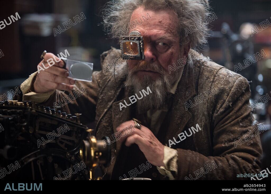 TERRY GILLIAM in JUPITER ASCENDING, 2015, directed by ANDY WACHOWSKI and LANA WACHOWSKI. Copyright VILLAGE ROADSHOW PICTURES/WARNER BROS.
