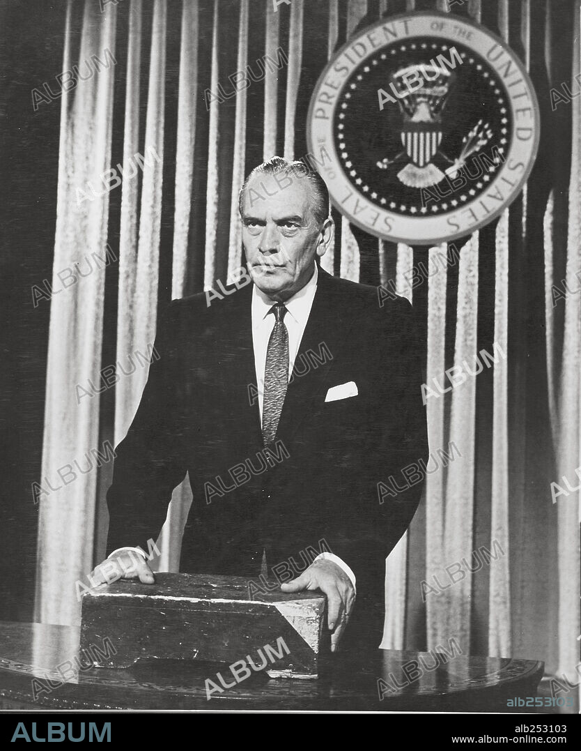 FREDRIC MARCH en SIETE DÍAS DE MAYO, 1964 (SEVEN DAYS IN MAY), dirigida por JOHN FRANKENHEIMER. Copyright PARAMOUNT PICTURES.