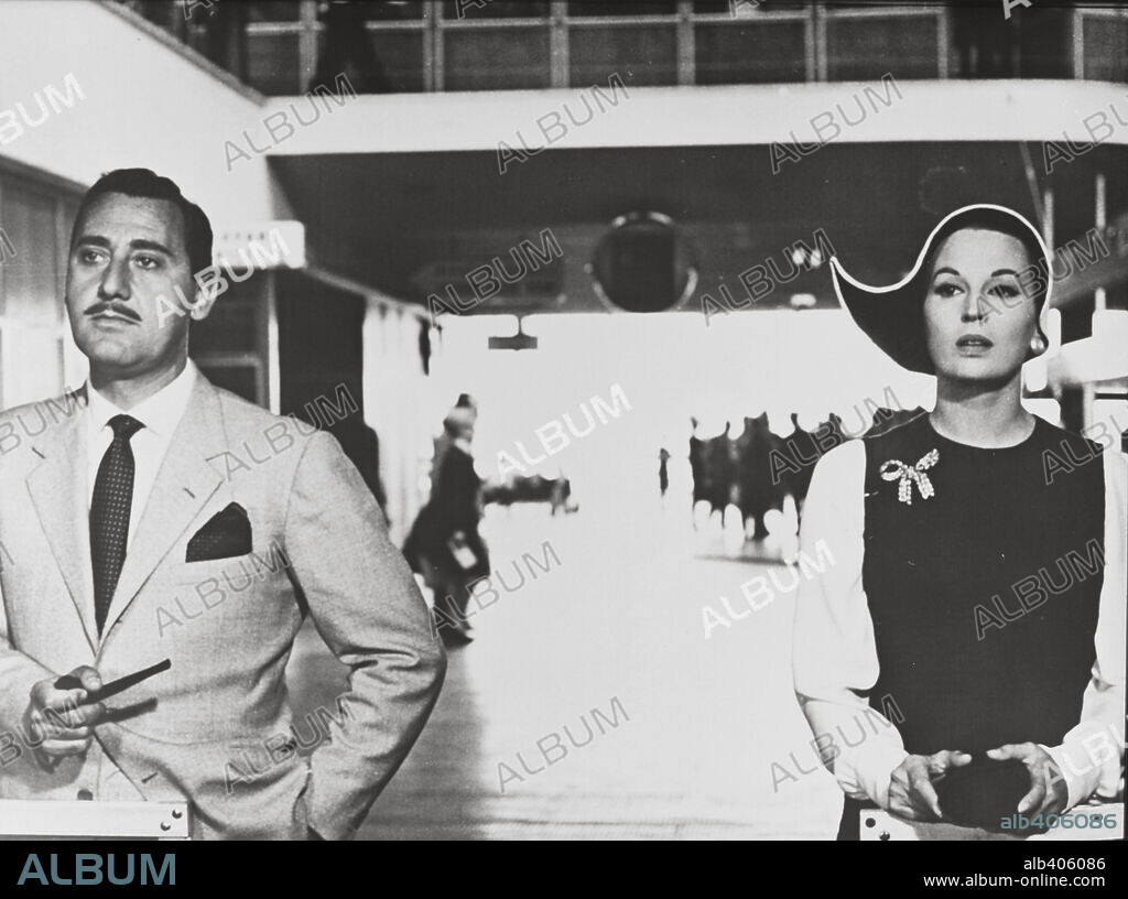 ALBERTO SORDI and SILVANA MANGANO in MY WIFE, 1964 (LA MIA SIGNORA), directed by LUIGI COMENCINI and TINTO BRASS. Copyright DINO DE LAURENTIIS.