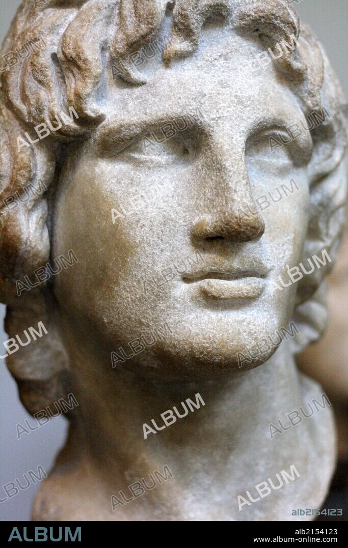 Portrait sculpture of Alexander the Great. Made of marble, said to be from Alexandria. Greek, 2nd-1st century BC. (Photo by: Universal History Archive/UIG via Getty Images).