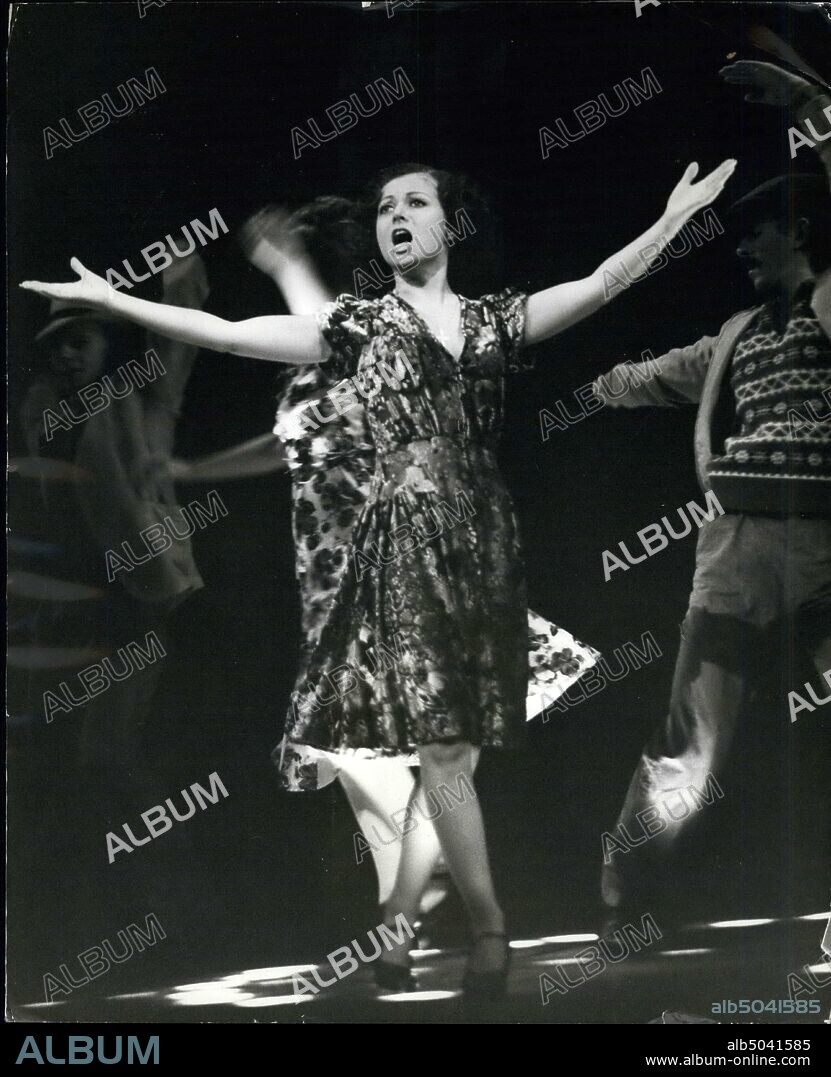 Jun. 22, 1978 - Viva Elaine-Superstar; Elaine Paige, the unknown actress, stepped into stardom last night, as she portrayed Eva Peron in the musical ''Evita'' at the Prince Edward Theatre, London. Elaine with tears streaming down her face received a stand ovation from the audience as the show ended. (Credit Image: © Keystone Press Agency/Keystone USA via ZUMAPRESS.com).