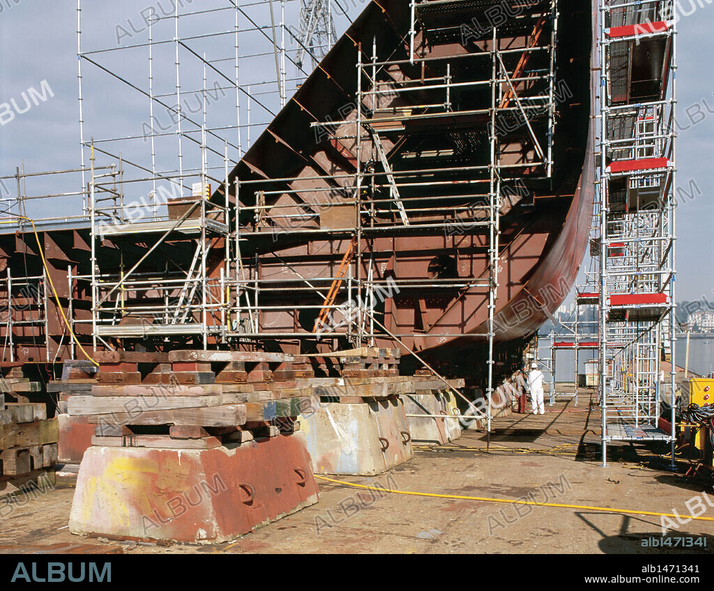 Detalle de la construcción de un barco en la grada. Astilleros Izar-Fene. Fene. Provincia de A Coruña. Galicia. España.