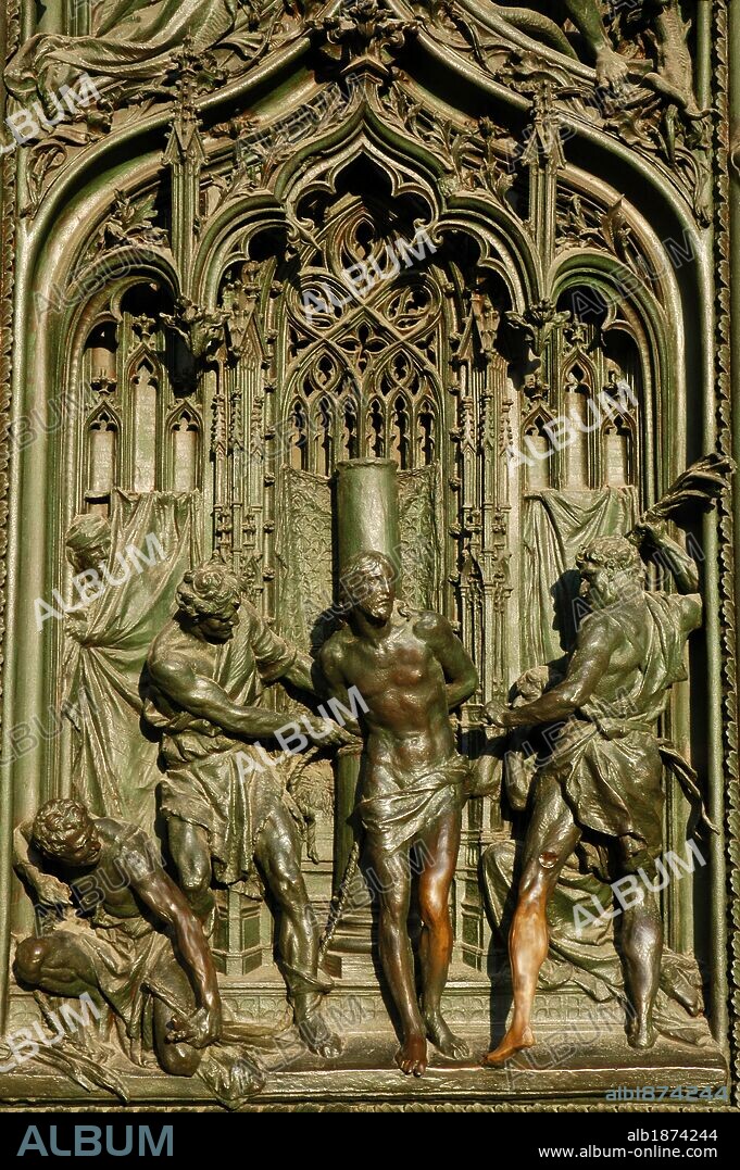 "FLAGELACION DE JESUS". Relieve en bronce de la puerta principal del DUOMO DE MILAN, obra de Lodovico Pogliaghi. Italia.