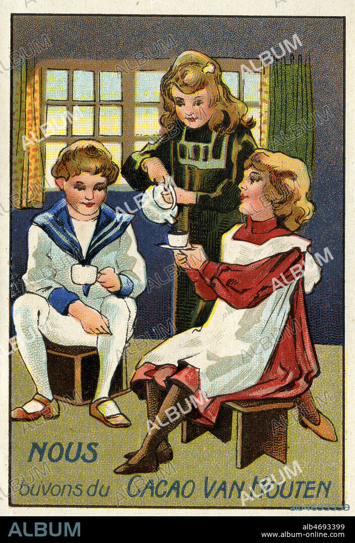 'Nous buvons du cacao Van Houten'. Trois enfants et leur tasse de chocolat chaud. Carte publicitaire vers 1900, serie sur la conjugaison. Illustration anonyme. Credit : Collection KHARBINE-TAPABOR.
