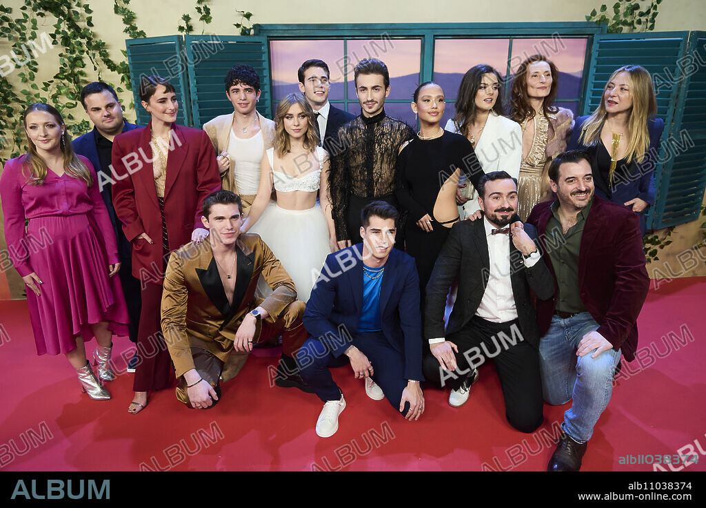 Emilia Lazo, Eric Maspi, Julio Pena, Hugo Arbues, Guillermo Lasheras, Clara Galle, Natalia Azahara, Pilar Castro, Marcal Fores, Lucia de la Puerta, Maria Casals, Rachel Lascar attends 'A traves de mi ventana (Through My Window)' Premiere at Callao Cinema on February 2, 2022 in Madrid, Spain.