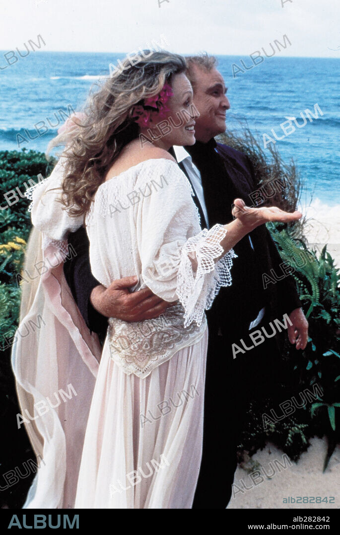 FAYE DUNAWAY und MARLON BRANDO in DON JUAN DEMARCO, 1994, unter der Regie von JEREMY LEVEN. Copyright NEW LINE CINEMA.
