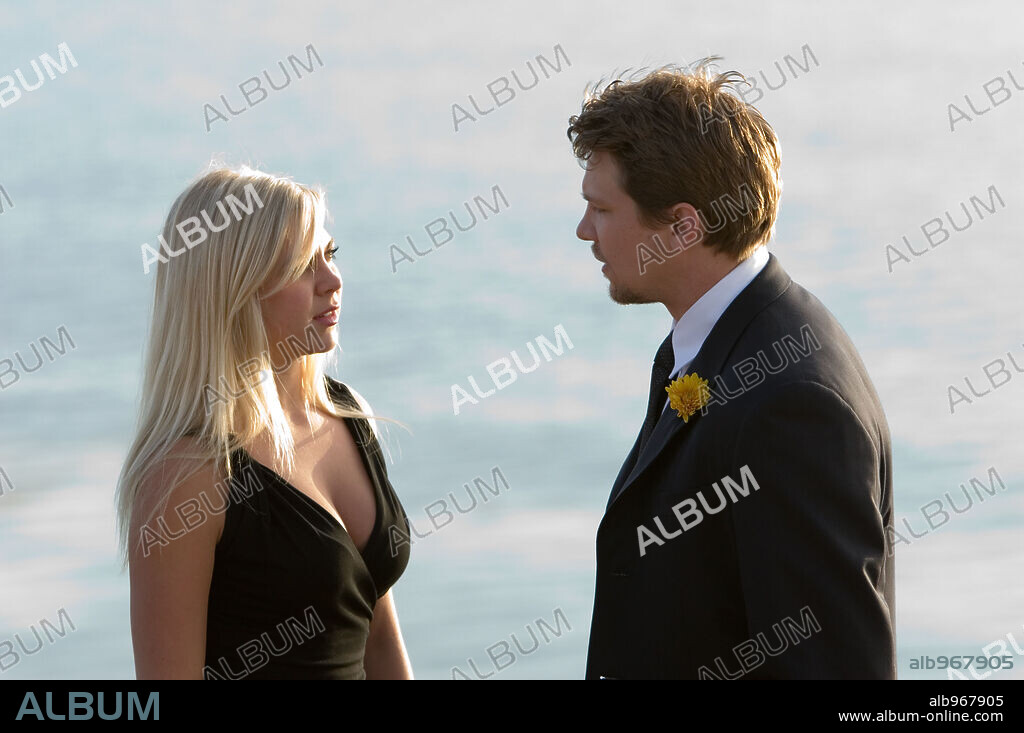 MARC BLUCAS en CONOCIENDO A JANE AUSTEN, 2007 (THE JANE AUSTEN BOOK CLUB), dirigida por ROBIN SWICORD. Copyright MOCKINGBIRD PICTURES/JOHN CALLEY PRODUCTIONS.