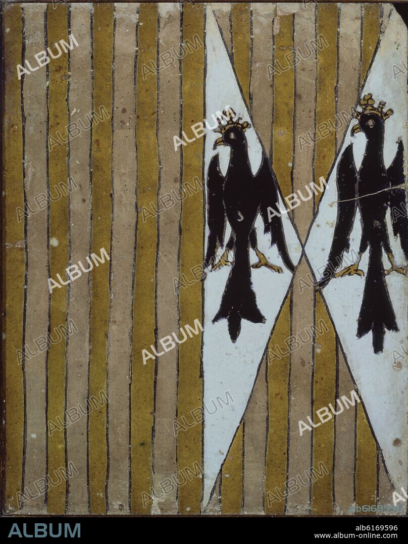 AZULEJO SEVILLANO DE CUERDA SECA CON EL ESCUDO DE ARMAS DE LA CORONA DE ARAGON Y DOS SICILIAS - SIGLO XV.